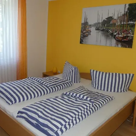 Haus Vivienne *